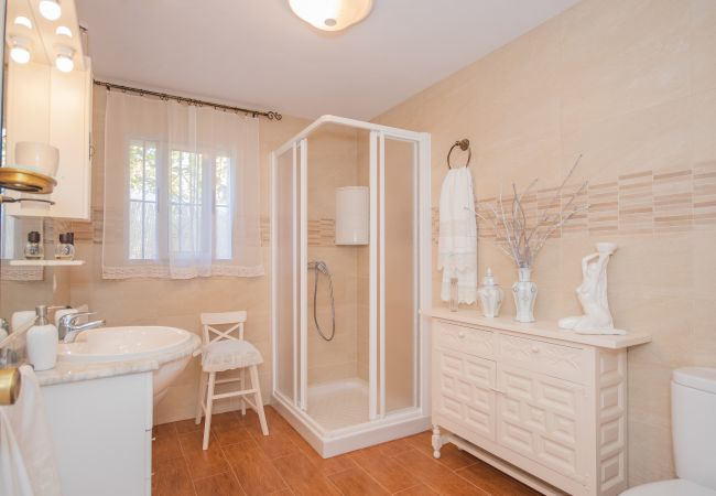 Bathroom of this apartment in Alhaurín de la Torre