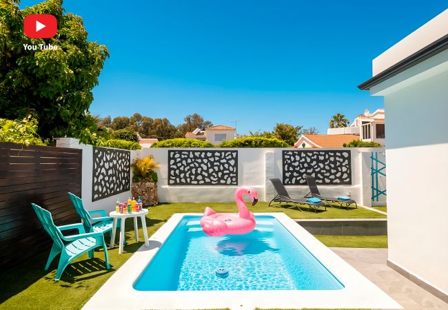 Villa in Málaga - Cubo's Cozy & Modern Sol de Malaga