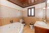 Bathroom of this house with fireplace in El Torcal