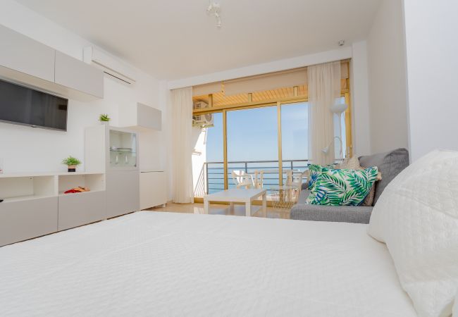 Bedroom of this studio in Torremolinos