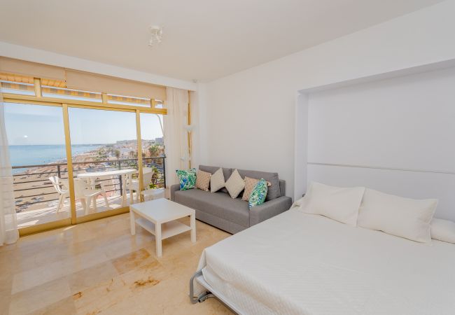 Living room of this studio in Torremolinos