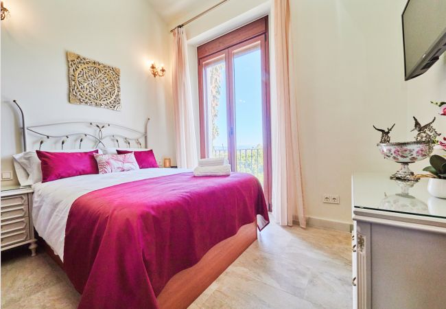 Villa in Alhaurín el Grande - Cubo's Villa Huerta de las Rosas