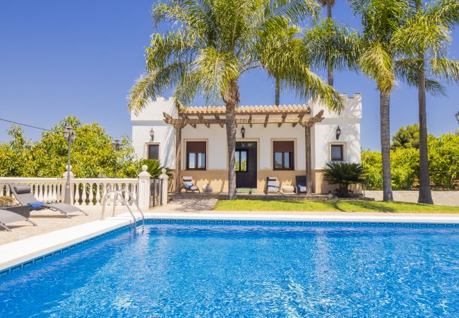 Villa in Alhaurín el Grande - Cubo's Villa Huerta de las Rosas