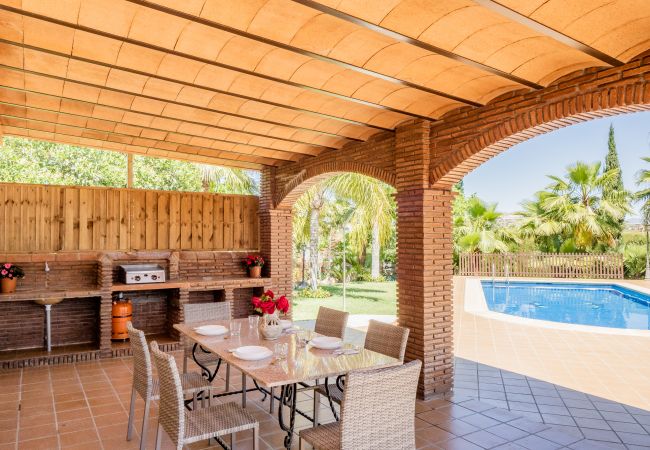 Terrace of this rural house in Alhaurín el Grande