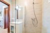 Bathroom of this rural house in Alhaurín el Grande