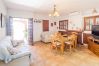 Dining room of this rural house in Alhaurín el Grande