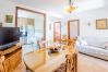 Dining room of this rural house in Alhaurín el Grande