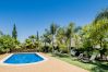 Garden of this rural house in Alhaurín el Grande