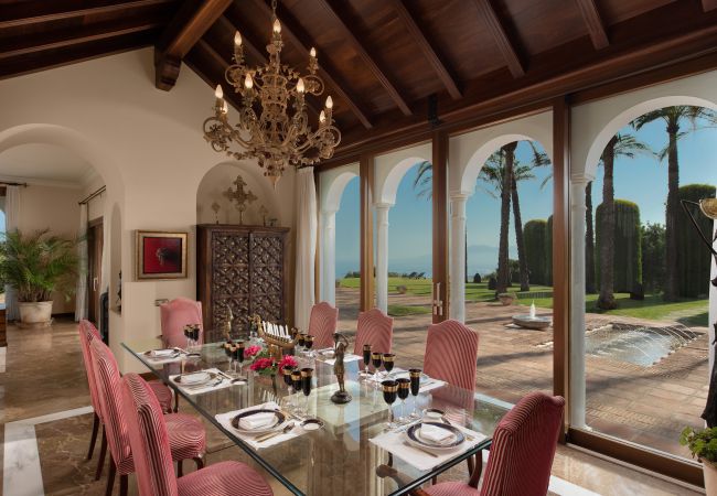 Villa in Málaga - Cubo's Mountain Bayview Luxury Villa