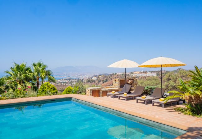 Villa in Málaga - Cubo's Mountain Bayview Luxury Villa