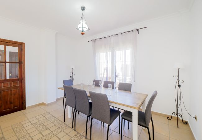 Villa in Alhaurin de la Torre - Cubo's Villa Plumaria de Alhaurin