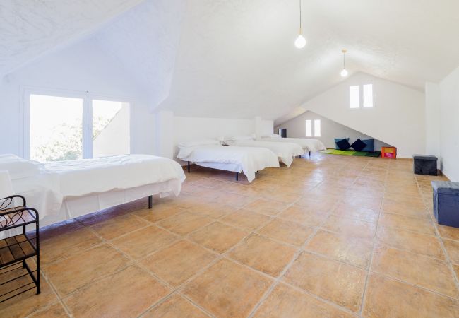 Villa in Alhaurin de la Torre - Cubo's Villa Plumaria de Alhaurin