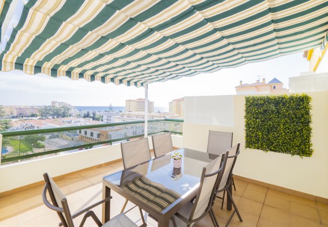 Terrace with sea views | Cubo's Holiday Homes