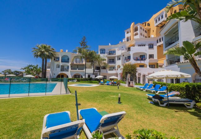 Apartment in Marbella - Cubo's Penthouse Cabopino Port Marbella +Parking
