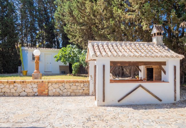 Villa in Alhaurín el Grande - Cubo's Villa Garden