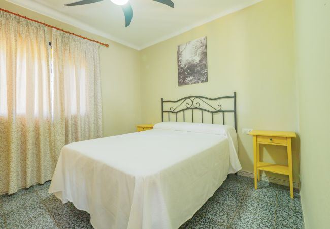 Cottage in Guaro - Cubo's Casa Rio Grande