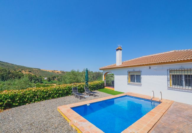 Cottage in Guaro - Cubo's Casa Rio Grande