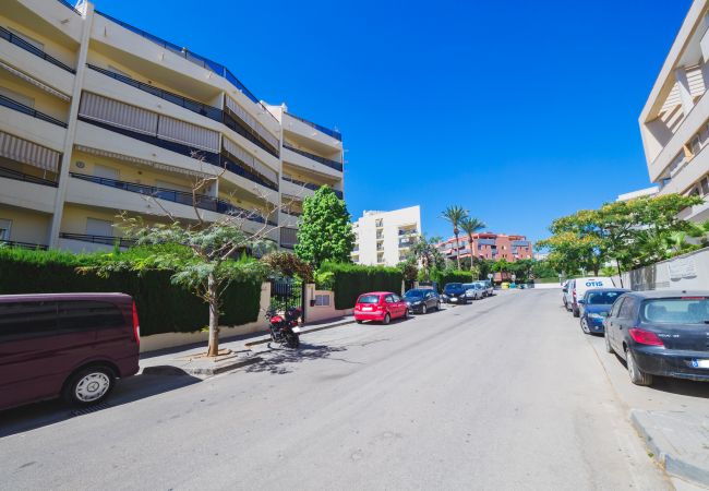 Apartment in Torremolinos - Cubo's Urban Brigitte Torremolinos & Parking