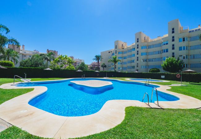 Apartment in Torremolinos - Cubo's Urban Brigitte Torremolinos & Parking