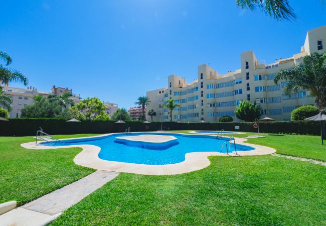 Apartment in Torremolinos - Cubo's Urban Brigitte Torremolinos & Parking