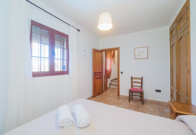 Cottage in Alhaurín el Grande - Cubo's Villa Ainhoa