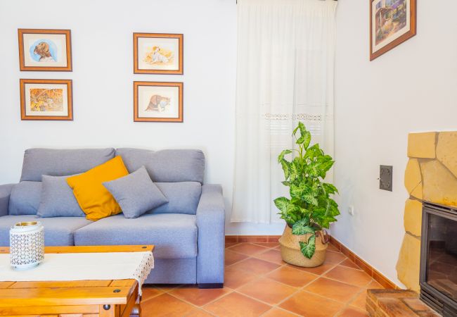 Cottage in Alhaurín el Grande - Cubo's Finca Los Acebuches
