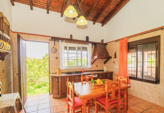 Cottage in Alhaurín el Grande - Cubo's Casa El Recreo de La Abuela