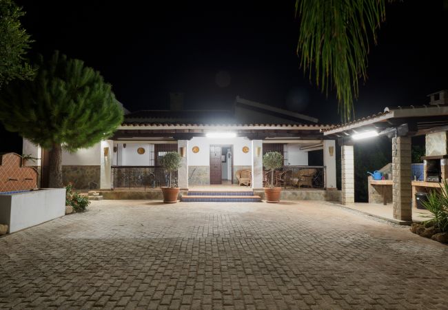 Cottage in Alhaurín el Grande - Cubo's Casa El Recreo de La Abuela