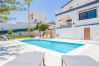 Villa in Benalmádena - Cubo's Beach Front Villa Benalmadena