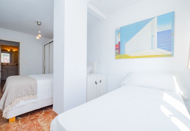 Apartment in Málaga - Cubo's Cruz Humilladero Apartment