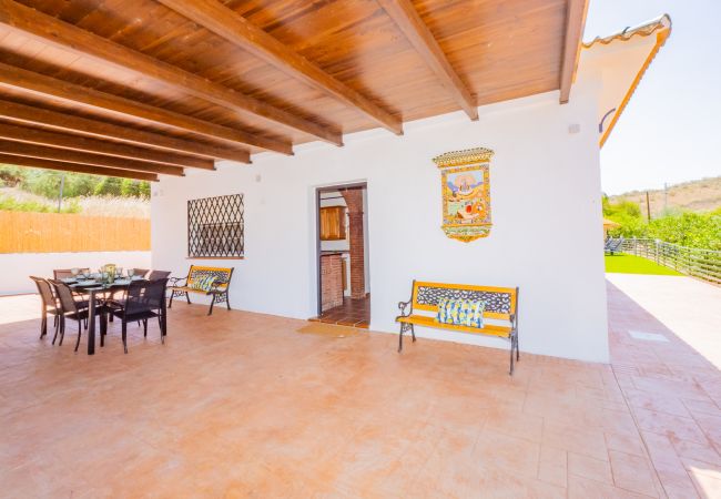 Cottage in Cártama - Cubo's Lemon House