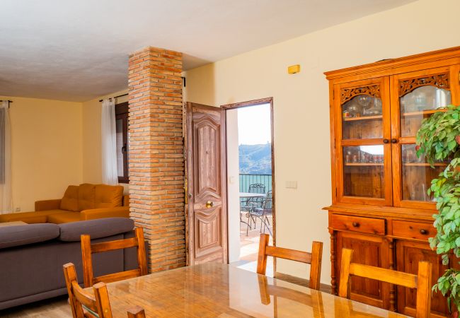 Cottage in Málaga - Cubo's The Secret Almogia Mountain View