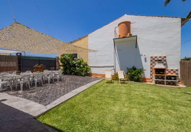 Cottage in Alhaurin de la Torre - Cubo's Riad de Maruchi