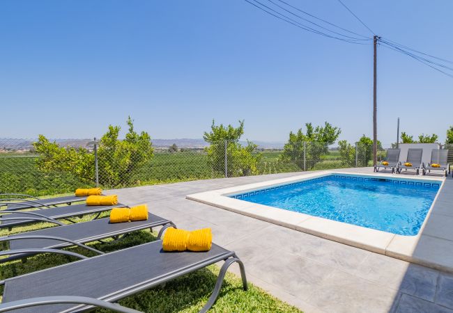 Cottage in Alhaurin de la Torre - Cubo's Riad de Maruchi