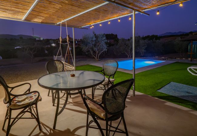 Cottage in Alhaurín el Grande - Cubo's Greenlife Loft Total Privacy Pool