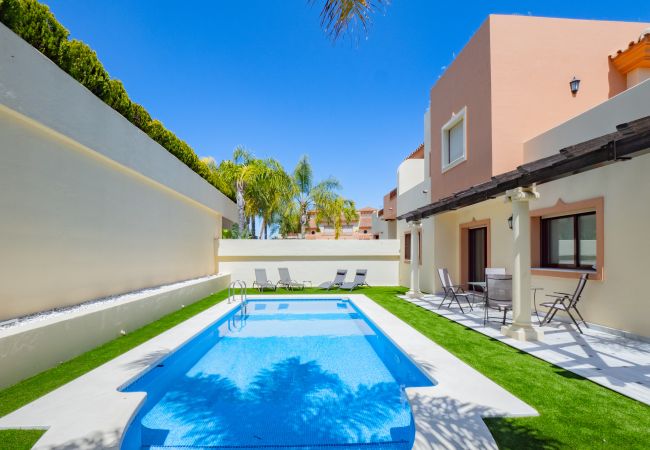 Villa in Coín - Cubo's Casa Ilios Los Nebrales