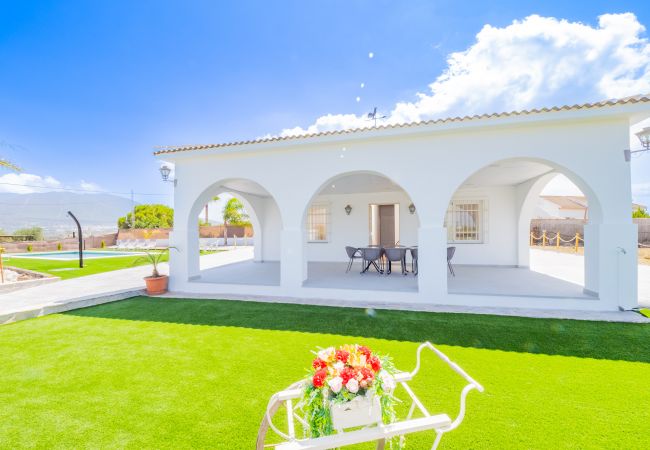 Cottage in Alhaurín el Grande - Cubo's Casa El Sueño de los Abuelos Privacy Pool