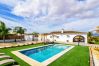 Wonderful rural house for 6 persons with swimming pool