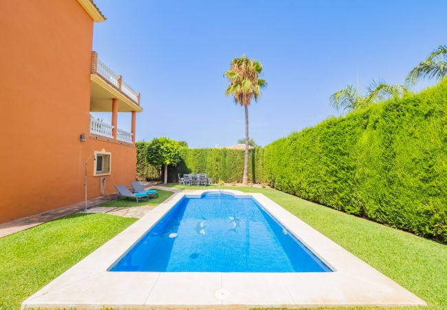 Cottage in Alhaurín el Grande - Cubo's Cicara Family Private Pool & Relax
