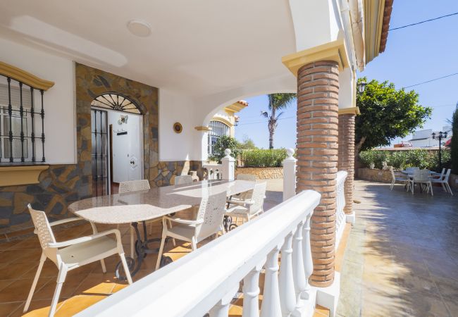 Cottage in Alhaurin de la Torre - Cubo's Casa Moncayo del Aguila