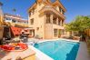 Holiday house in Benalmádena for 12 people with private pool