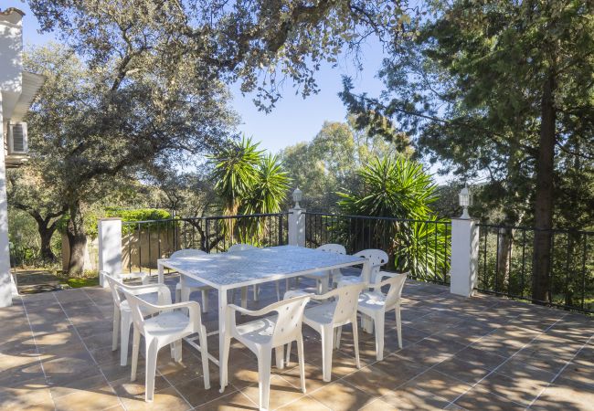 Cottage in Guillena - Cubo's Quinta de los Cisnes & minigolf included