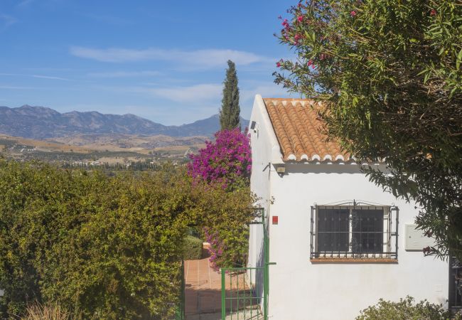 Cottage in Coín - Cubo's La Maison de Mily