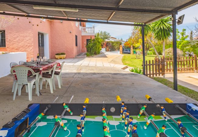 Cottage in Alhaurin de la Torre - Cubo's Pink Townhouse Los Manantiales