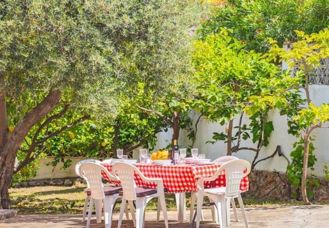 Cottage in Alhaurin de la Torre - Cubo's Pink Townhouse Los Manantiales