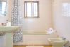 Cottage in Alhaurin de la Torre - Cubo's Pink Townhouse Los Manantiales