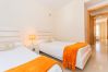 Aparthotel in Marbella - Cubo's Cortijo Del Mar Resort 6 PAX B1 2