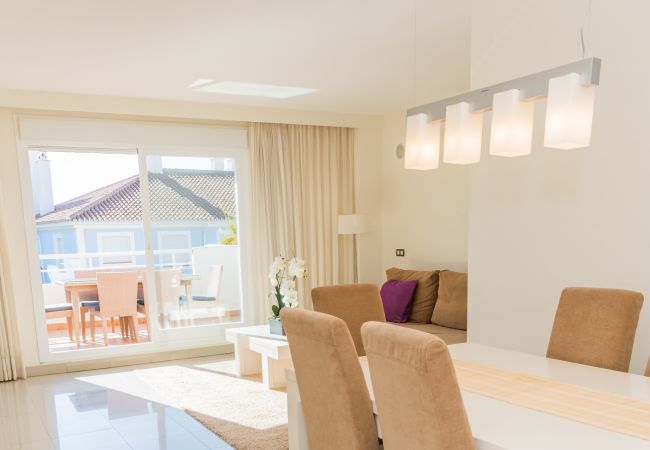 Apartment in Marbella - Cubo's Cortijo Del Mar Resort Duplex C1 2
