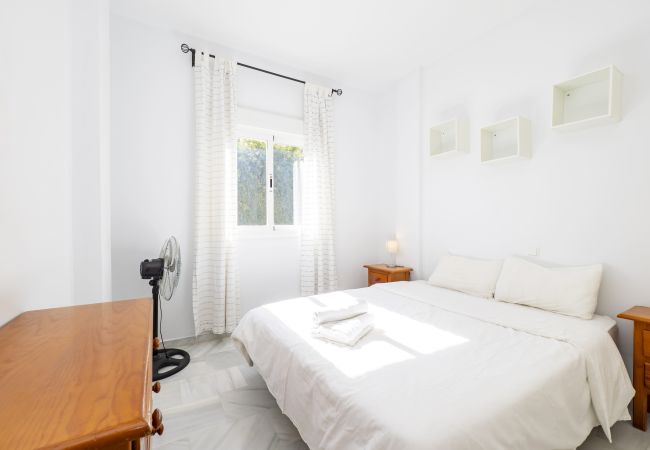 Apartment in Marbella - Cubo's Cabopino Beach Marbella Apartment
