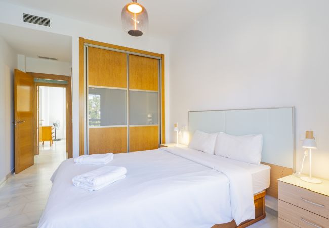 Apartment in Marbella - Cubo's Cabopino Beach Marbella Apartment